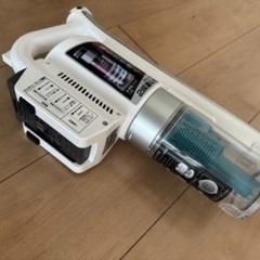 アイリスオーヤマ コードレス掃除機 充電器付き