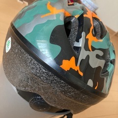 BELL 子ども用　自転車ヘルメット　カモフラージュ柄
の画像