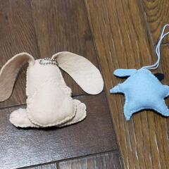 2点　マスコット・たれ耳うさぎ
　タレ耳　垂れ耳　ウサギ　兎
　ハンドメイド　手作りの画像
