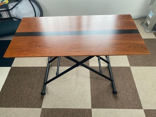 ダイニングテーブル