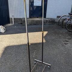 スチールハンガーラック高さ145幅60㌢難アリ