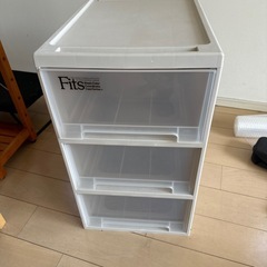 衣装ケース