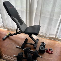 トレーニングベンチと可変式ダンベルセット