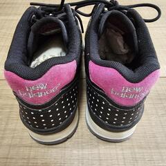 【new balance】未使用品スニーカー 22cmの画像