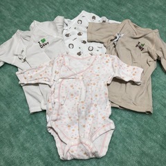 【商談済み 5/4受け渡し】値下げ800→500　ベビー　肌着　半袖4着　サイズ50-60の画像