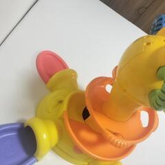 お渡しの方決定【美品】1-3歳頃ボール遊び　フィッシャープライス ゴー・ベビー・ゴー! おすわり たっち キリンさん
の画像