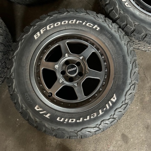 BFグッドリッチ 225 70 R16 レイズホイールセット