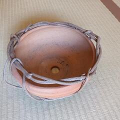 植木鉢　飾り付き