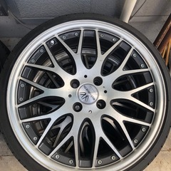 ロクサーニ　車　ホイール　パーツ　タイヤ