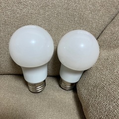 アイリスオーヤマ LED電球 60W形相当 電球色 口金直径26mm