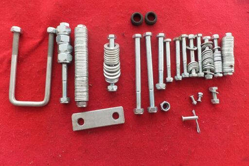 トレーラー組立用ボルト＆Uボルト関係　亜鉛引き　使い方色々