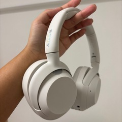 SONY ULT WEAR  