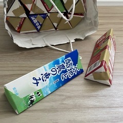 牛乳パック　椅子の材料