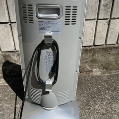 電気ストーブ　カーボンヒーターの画像