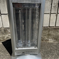 電気ストーブ　カーボンヒーター
