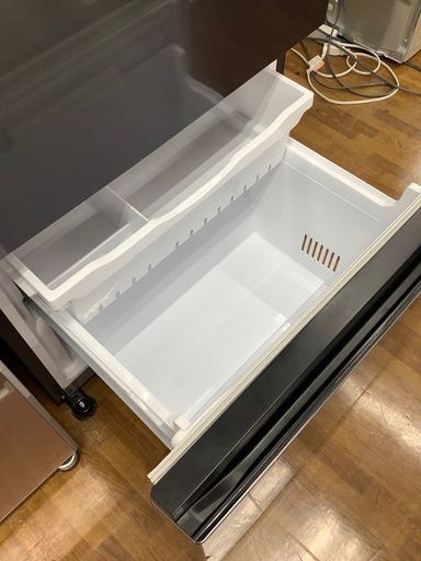 90分の無料軽トラック貸出サービス！【HITACHI】3ドア冷蔵庫（R-V38SV）のご紹介です!
