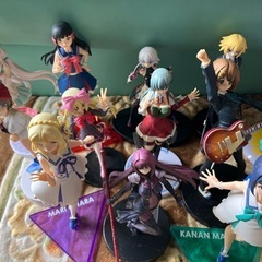 フィギュア　18体の画像
