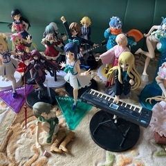 フィギュア　18体