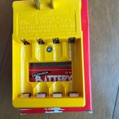 カドニカ　バッテリーチャージャー