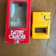 カドニカ　バッテリーチャージャーの画像
