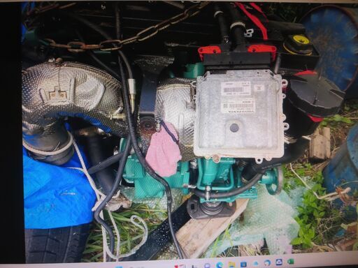 ボルボ　プレジャーボートエンジン　D3可動確認物　（ヤマハFAST２６からの取り外し）