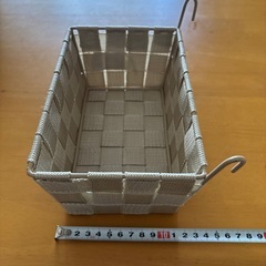 カゴ　茶色とベージュ　３つまとめての画像