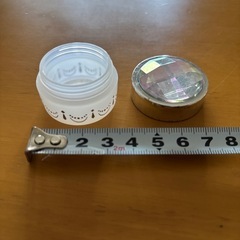 ※そろそろ廃棄しますよ〜　コンパクトケース　白　0円の画像