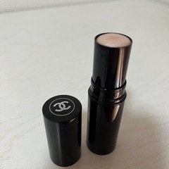 CHANEL　　ハイライトスティックお譲りします！
