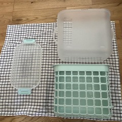 哺乳瓶消毒ケース
の画像