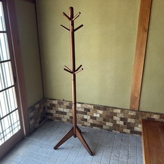 帽子スタンド？