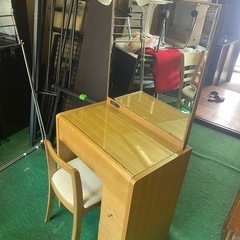 美品 ニトリ　ドレッサー