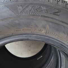 中古スタッドレスタイヤ 185/70R14  4本セットの画像