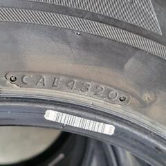 中古スタッドレスタイヤ 185/70R14  4本セットの画像