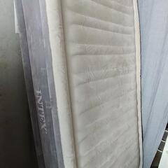 電動ポンプ内臓・エアーベッド【シングル・INTEX・AP619】