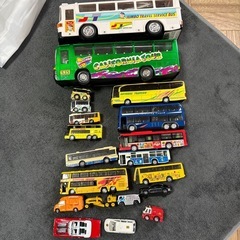 ミニカー、バス好き