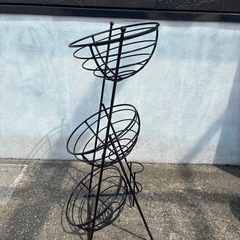 ボール収納ラックの画像