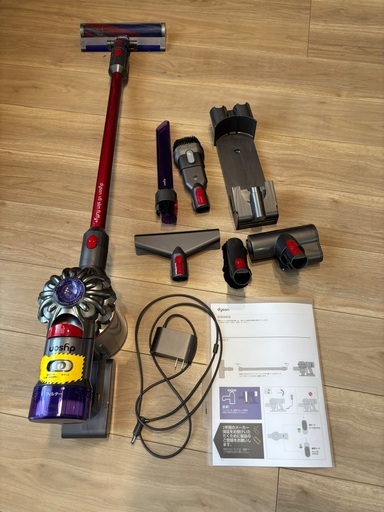 【中古品】一式セット Dyson V8 Slim Fluffy 説明書あり 中古品】一式セット Dyson V8 Slim Fluffy 説明書あり