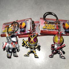 ⑲歴代仮面ライダーフィギュアキーホルダー3全5種セット
