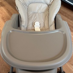 コンビ ハイローチェア ネムリラ Fit AQ ベージュ