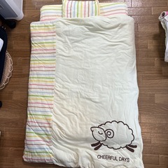 サンデシカ　ベビー布団セット　オマケ付の画像