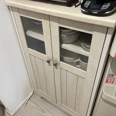 食器棚