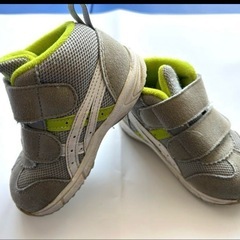 アシックス　asics スニーカー　13cm ホームクリーニング済み
