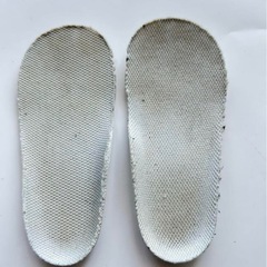 アシックス　asics スニーカー　13cm ホームクリーニング済みの画像