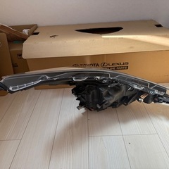 値下げ！　50プリウス　後期　ヘッドライト　純正　トヨタの画像