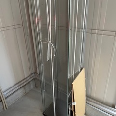 ガラスショーケース