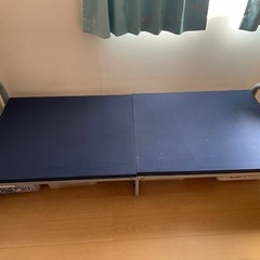 シングルベッドの画像