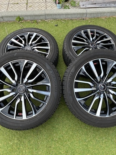 205/55R17 スタッドレスタイヤ 17インチ　レオニス　VT 4本セット 205/55R17 レオニス VT ヨコハマ スタッドレスタイヤ 17インチ 4本セット