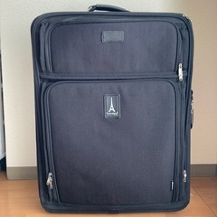 Travelproトラベルプロ　超大型スーツケース　新品は4万円　