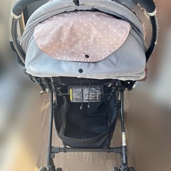 コンビベビーカー　メチャカルハンディ オート4キャスの画像