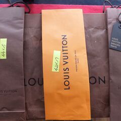 ルイビトン紙袋　セット売り　タッグ付き　本物